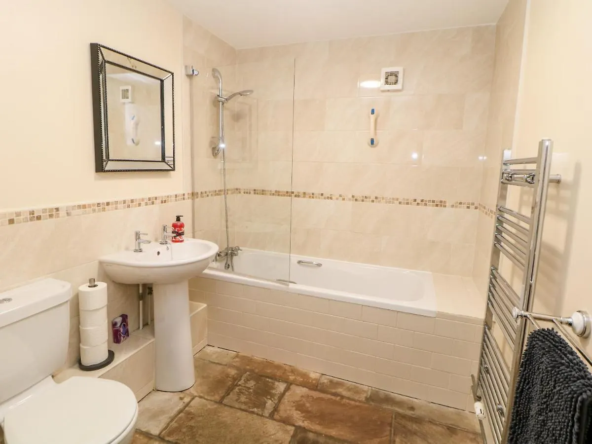 2 Pheasant Lane Villa Deepcar Nyaraló
